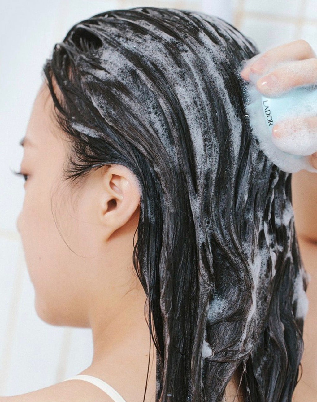 LADOR Root Re-boot Activating Shampoo Cica & Tea Tree 400ml