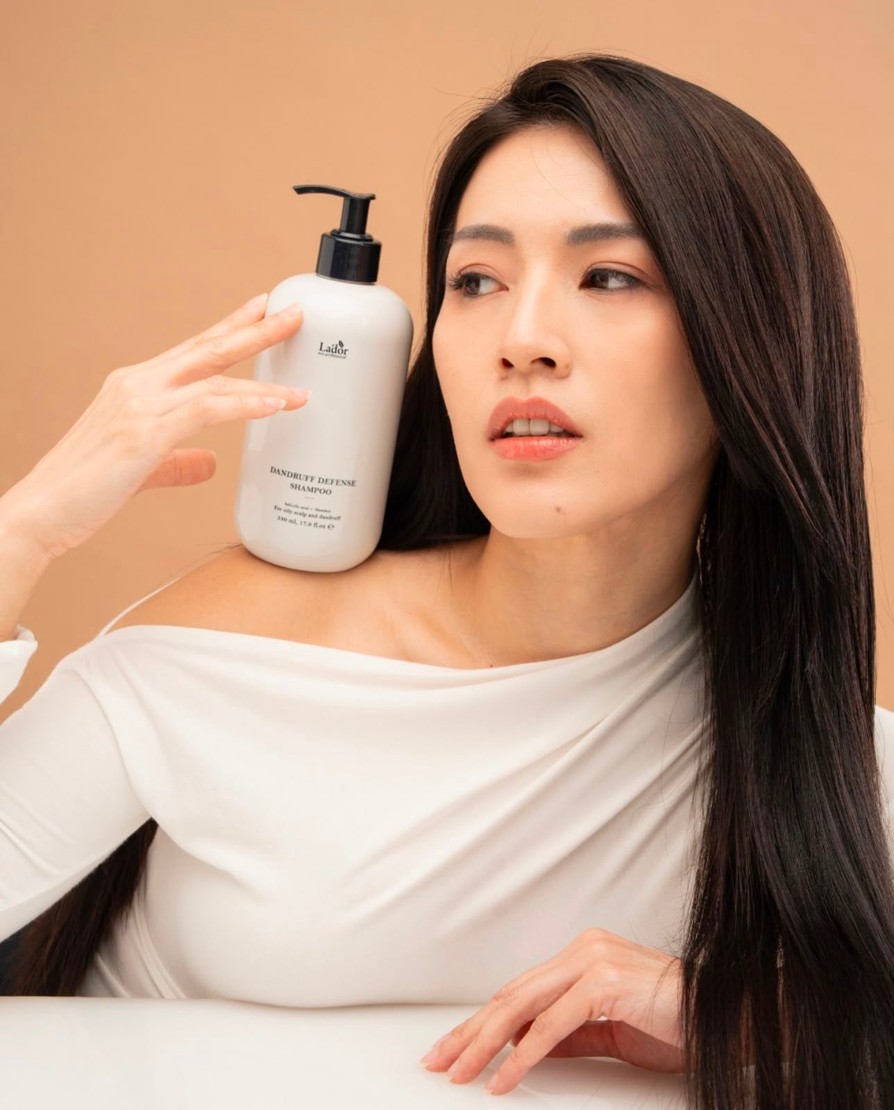 Lador Dandruff Defense Shampoo 530ml