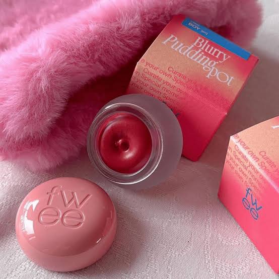 Fwee Lip & Cheek Blurry Pudding Pot 5g