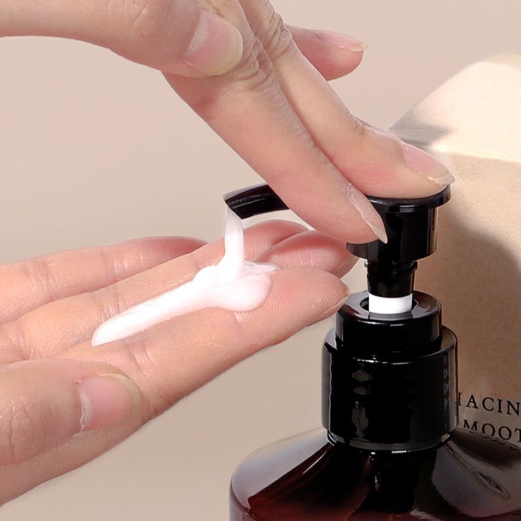 MIZON Niacinamide Smoothing Body Lotion 300ml